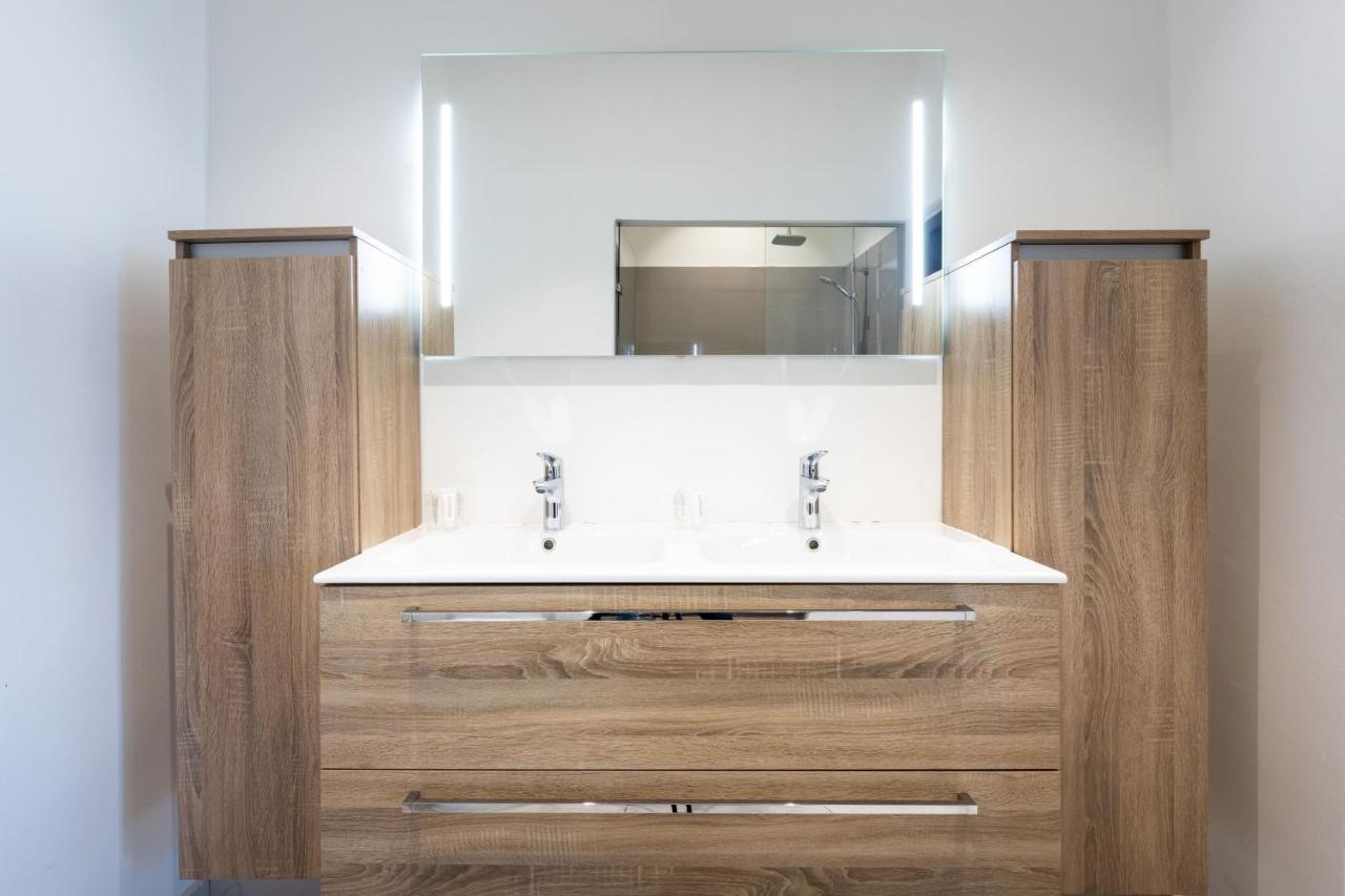 Blue Marlin Handelskade Apartments วิลเลมสตัด ภายนอก รูปภาพ